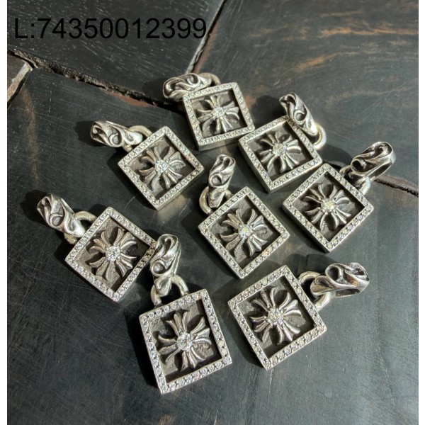 [auk셀러] 크롬하츠 십자가 스퀘어 펜던트