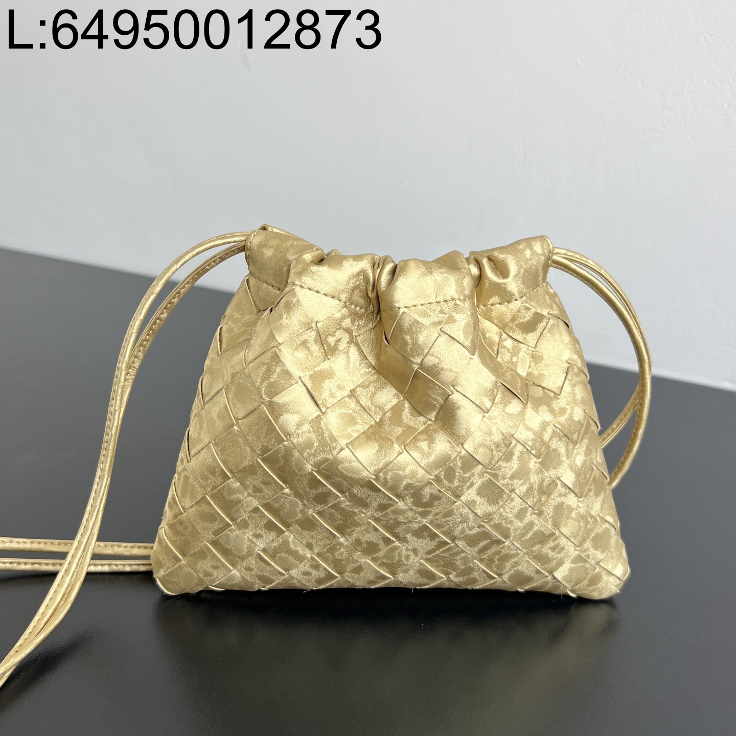 징 팩토리 보테가베네타 더스트 백 816987 21*16.6*1cm 빈티지 골드