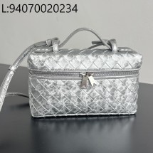 징 팩토리 보테가베네타 뱅뱅 배니티 케이스 789109 22*12.5*5cm 빈티지 실버