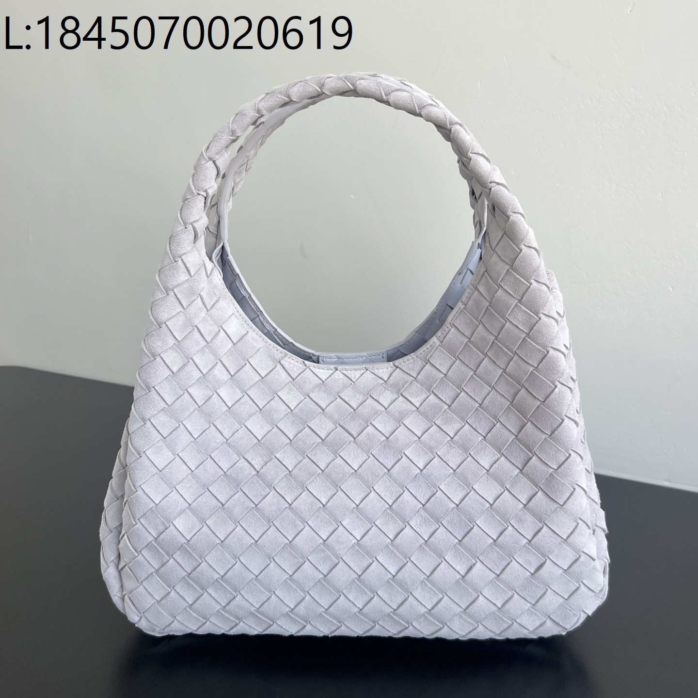 징 팩토리 보테가베네타 캄파나 844249 33*20*16.5cm 스웨이드 화이트