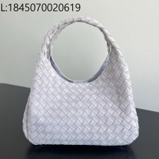 징 팩토리 보테가베네타 캄파나 844249 33*20*16.5cm 스웨이드 화이트