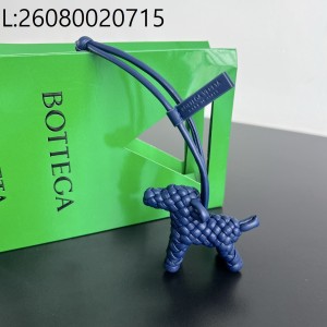 징 팩토리 보테가베네타 도그 참 ...