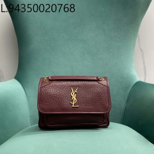 Pomegrante 생로랑 니키 ...