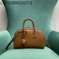 Pomegrante 생로랑 삭 드 주르 보스턴 스무스 레더 스몰 토스티드 브라운 851694 27*18*15cm