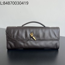 징 팩토리 보테가 베네타 안디아모 클러치 폰단트 843797 31*13*3cm