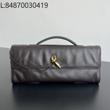 징 팩토리 보테가 베네타 안디아모 클러치 폰단트 843797 31*13*3cm