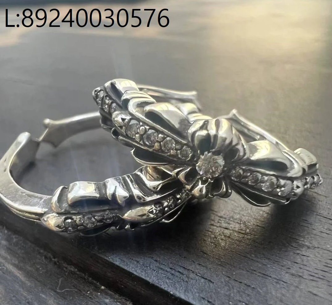 [auk 셀러] 크롬하츠 큐빅 슬림 오픈 반지 링 웨이디안 주소