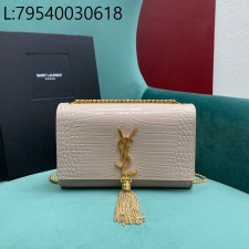 Pomegrante 생로랑 엠보싱 크로커다일 가죽 KATE 스몰 태슬 백 골드 474366 20*5*12.5cm 연핑크 