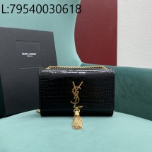 Pomegrante 생로랑 엠보싱 크로커다일 가죽 KATE 스몰 태슬 백 골드 474366 20*5*12.5cm 블랙