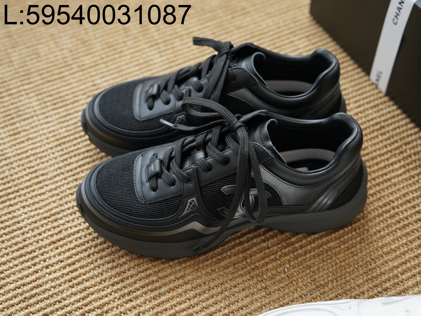 [AP공장] 샤넬 26C 그라데이션 CC로고 스니커즈 블랙 여성용