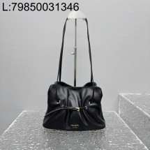 [카타] 프라다 다다 나파 레더 백 블랙 25*18.5*11cm