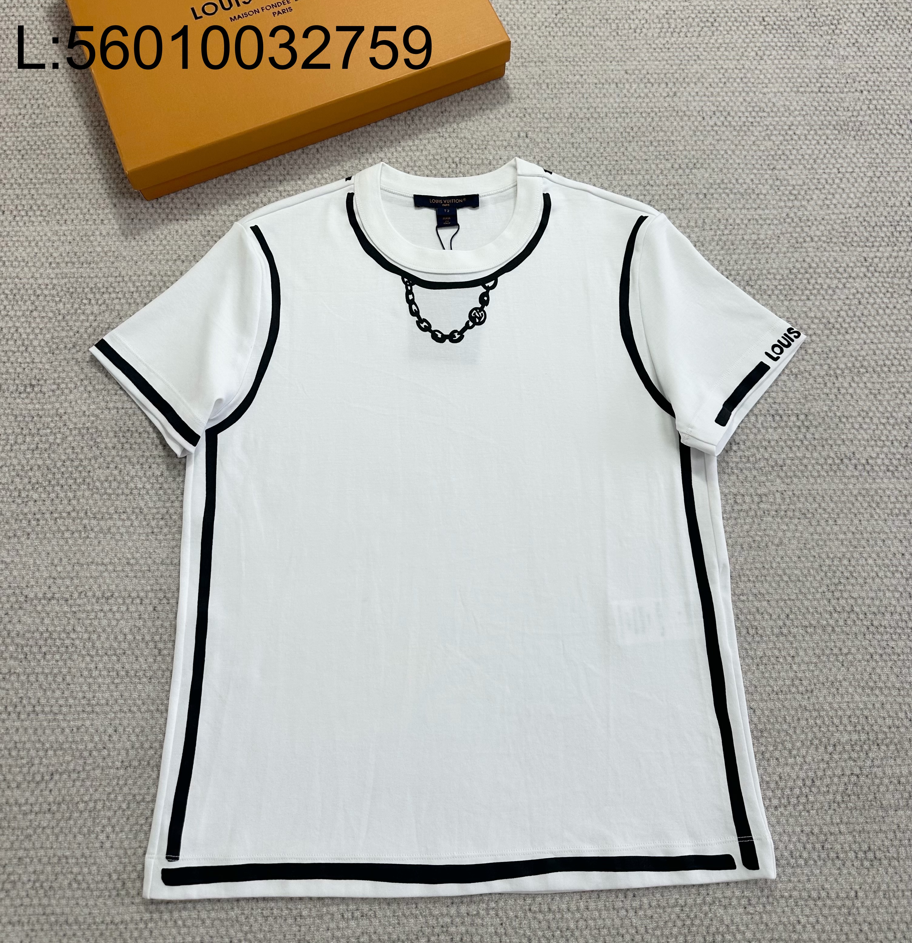 [타지아공장(tj공장) -여성전용] 루이비통 아웃라인 프린트 티셔츠 반팔티 화이트 1AJIYU