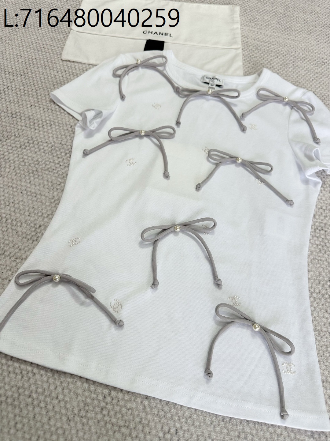 [타지아공장(tj공장) -여성전용] 샤넬 CC로고 그레이 나비매듭 반팔티