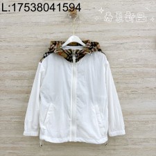 [AC아동복] 버버리 뒷면 체크 이음 바람막이 화이트